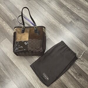 Coach F06J F10432 Original Patchwork Suede Leather Signature Logo Tote Bag